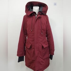 Women’s Hooded Long Puffer Coat in Burgundy